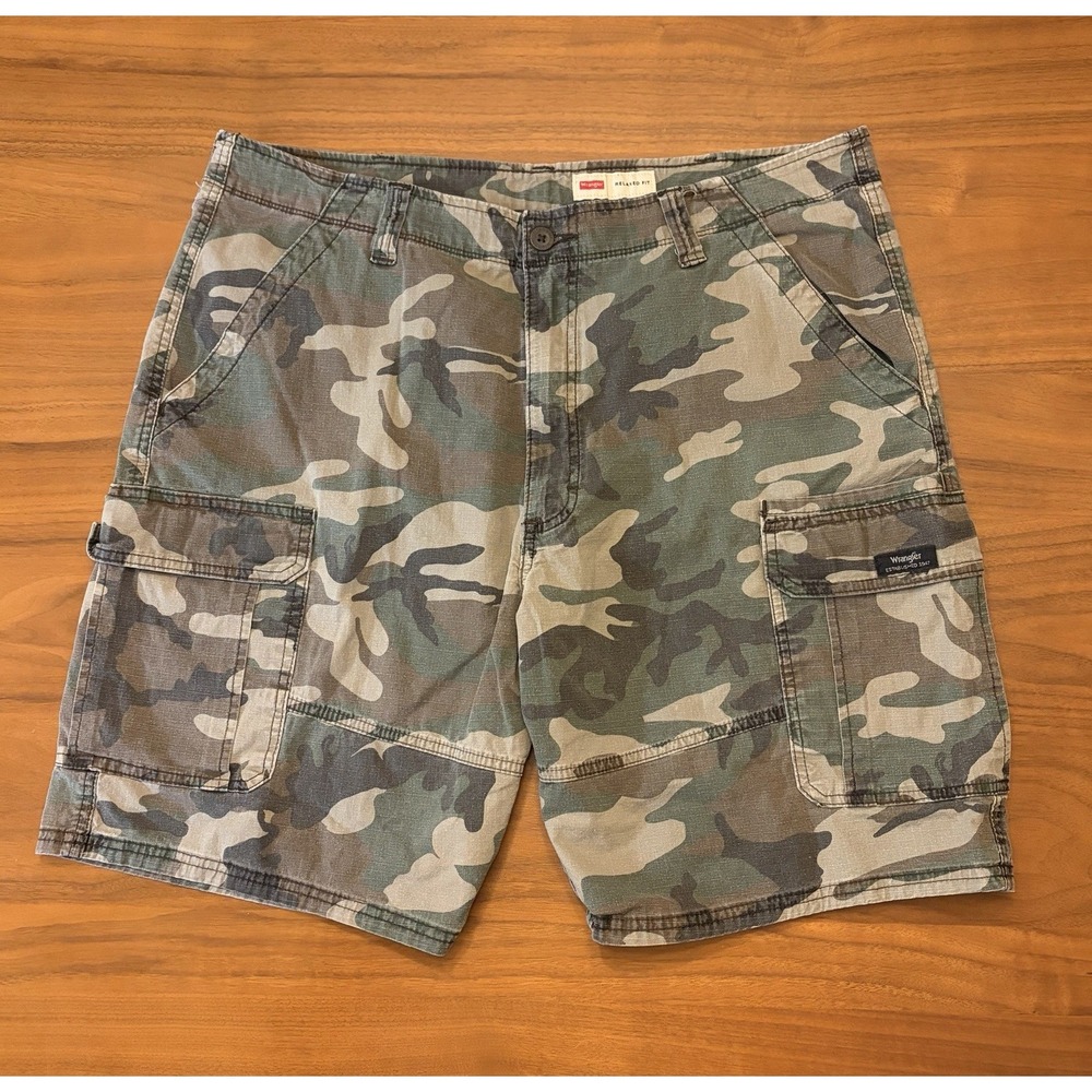 Wrangler Cargo Shorts Mens 38 Khaki Green Camo Relaxed Fit Army Military 9.5"